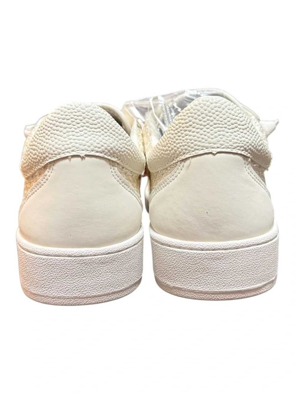 Vintage Havana Denisse 30 White Crochet Star Sneakers Size 11 NIB